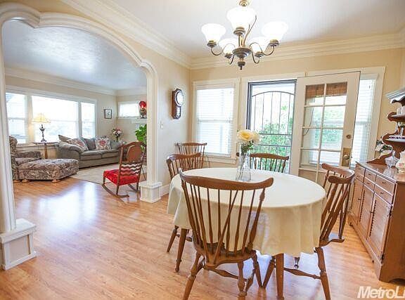 5th image of 2127 Colfax St