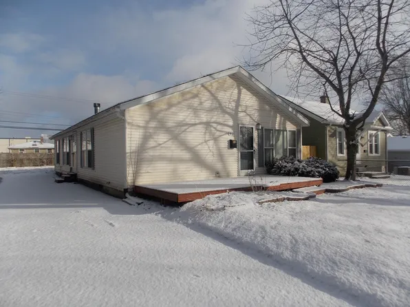 421 4th Ave, Pontiac, MI 48340