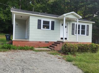 515 W Chestnut St, Stanley, NC 28164