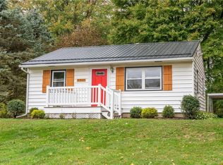 7907 Elmhurst Ave NW, North Canton, OH 44720