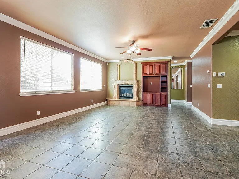 9351 Palmerson Dr — Photo 8