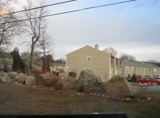 175 Fairway Dr, Coventry, RI 02816