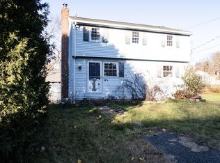 63 Newland Ave, Augusta, ME 04330