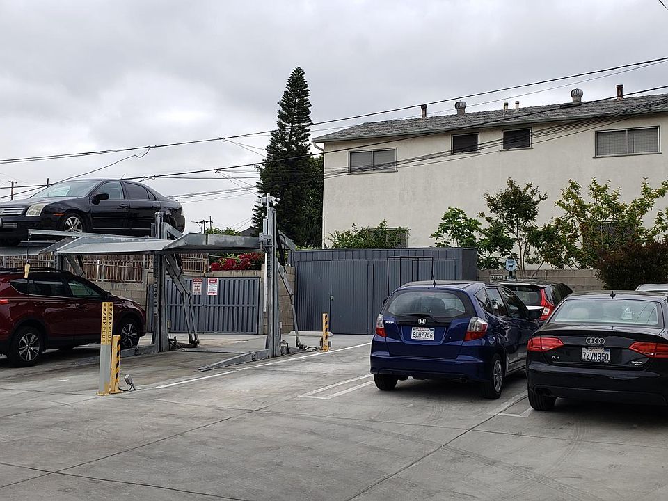 Parking Lot