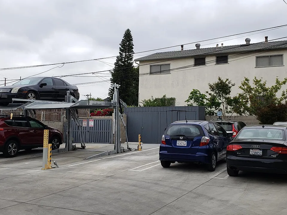 Parking Lot
