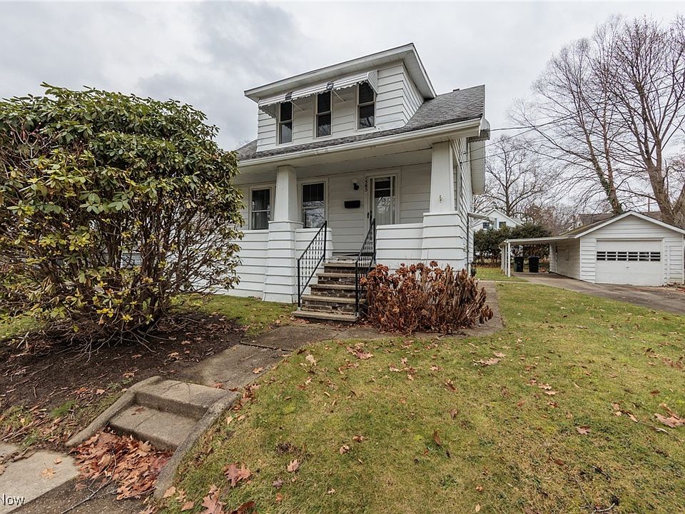 1st image of 1585 Campbell St