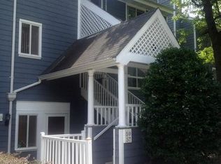 36 Greenwich Pl, Pikesville, MD 21208