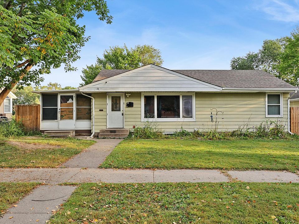 1st image of 1373 Ross Ave