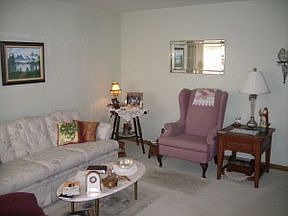 4th image of 2742 Avenue E