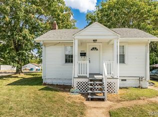 2252 Dawes Pl, Saint Louis, MO 63114