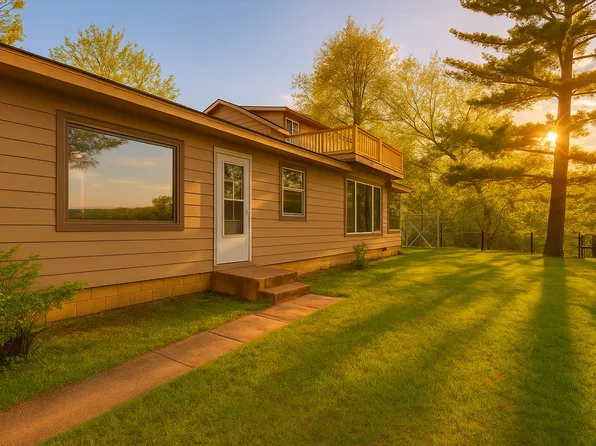 Mississippi Cabins, 16576 County Road 3 #10, Brainerd, MN 56401