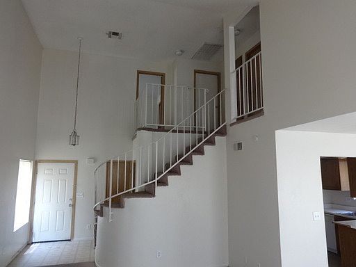 5th image of 4185 Pasternak Dr