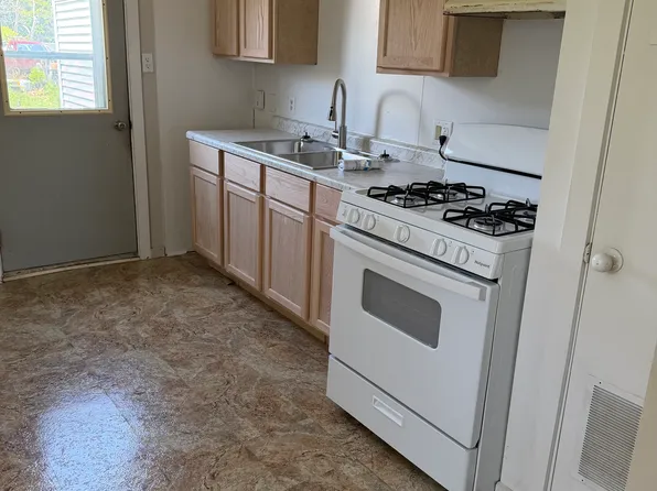 2211 Forest Dr #2215, Sandusky, OH 44870