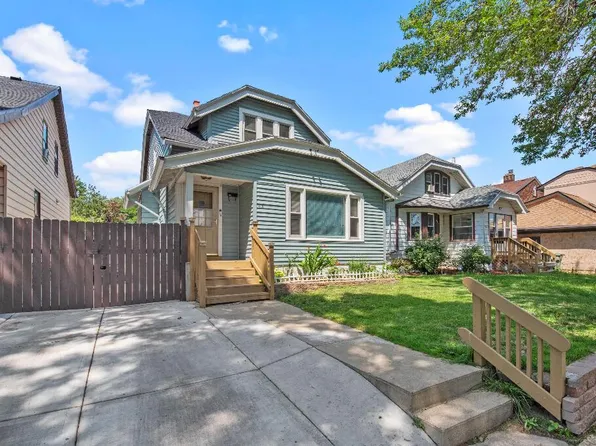 819 South 17th STREET, Milwaukee, WI 53204