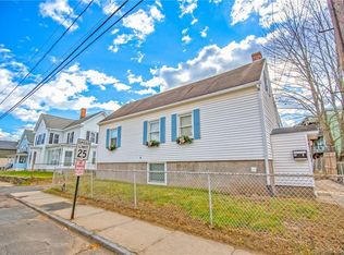 10 Walnut St, Enfield, CT 06082
