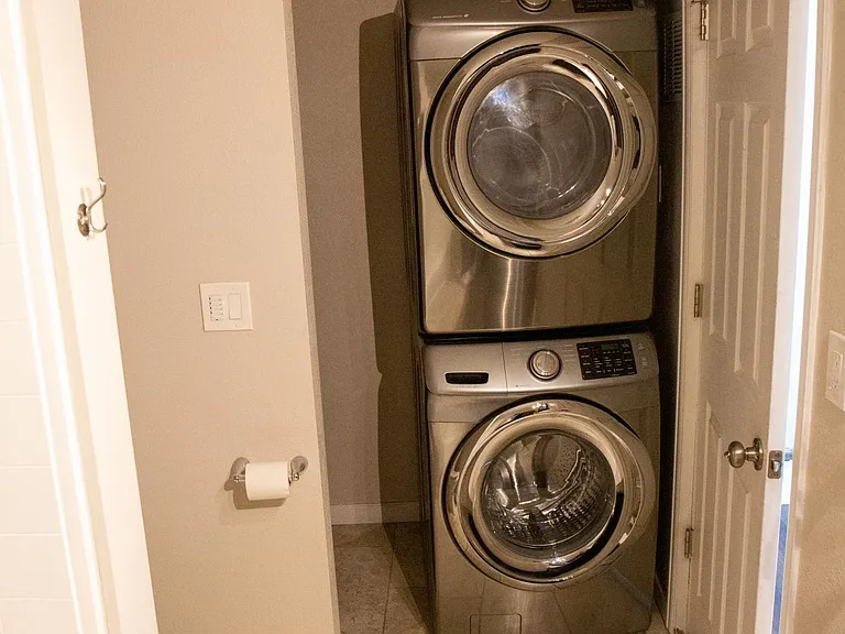 Washer/dryer in the bathroom.