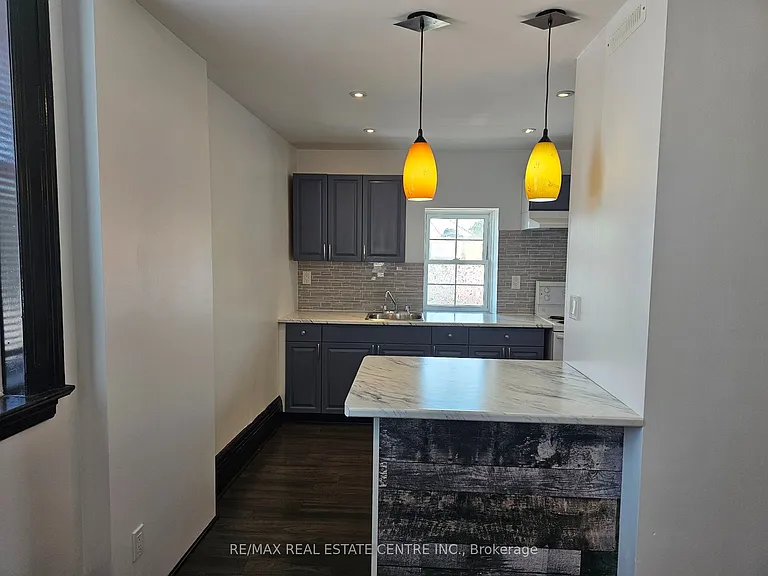 1 Mill St #1 — Photo 4