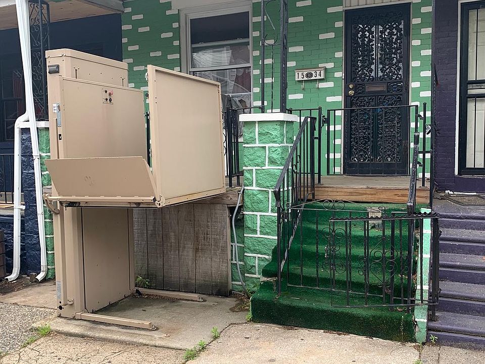 1st image of 1534 S Lindenwood St