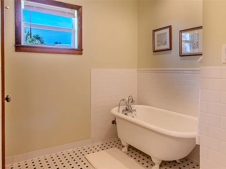 416 Sunset Dr — Photo 58