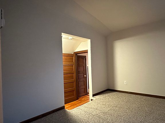 5th image of 1709 NW Glisan St #2B-1Ba-1000Sqft