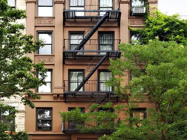325 West 21st Street