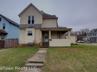 2504 7th Ave, Rock Island, IL