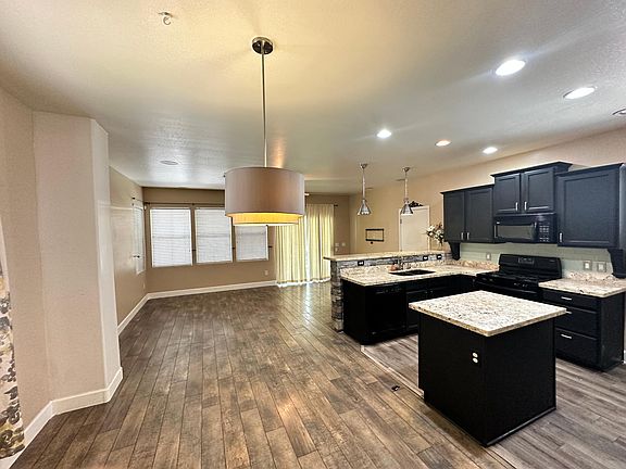 5th image of 4126 E Orchid Ln