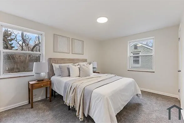 11059 Lakepointe St — Photo 2