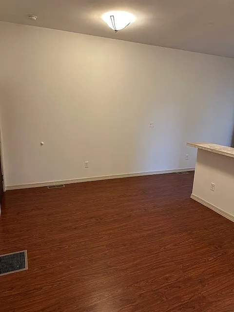 4708 Chestnut St — Photo 4