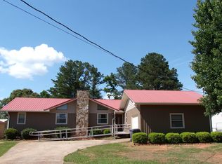 1707 Round Hill Rd, Weaver, AL 36277