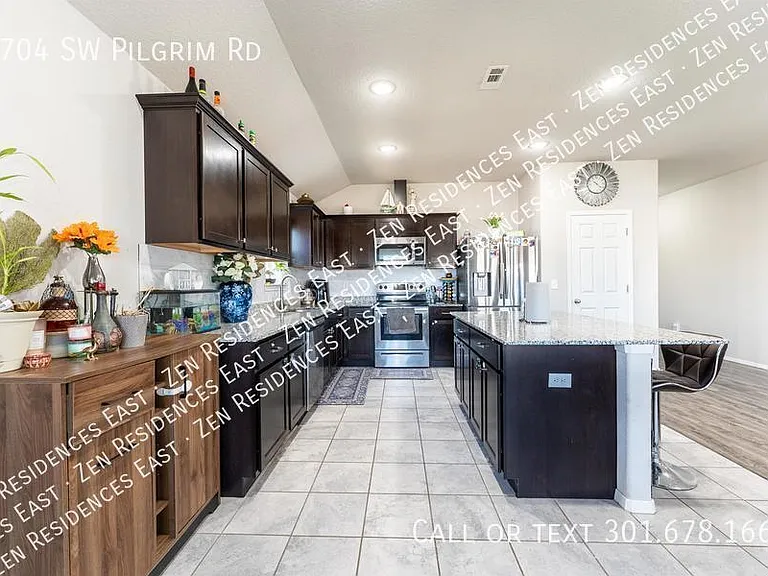 6704 SW Pilgrim Rd — Photo 8
