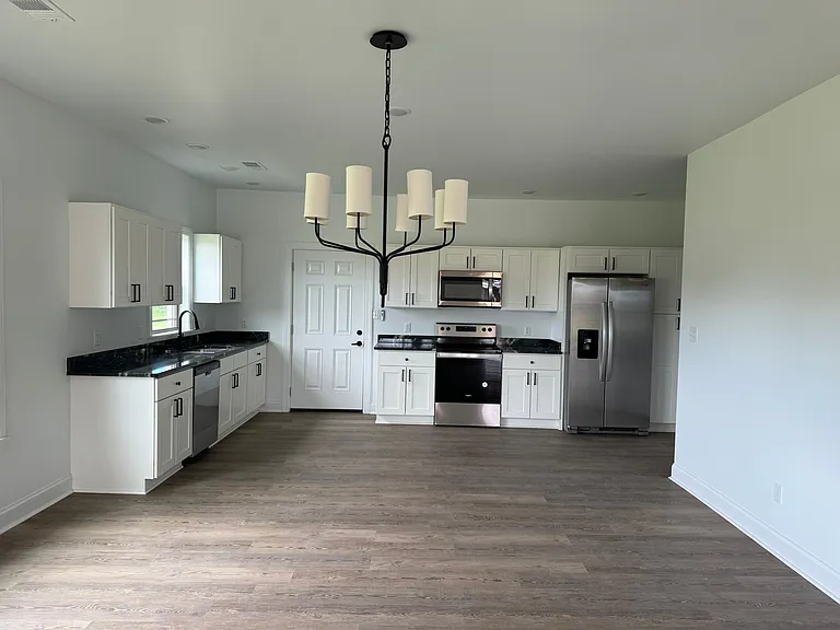 111 Chandlor Cir — Photo 25