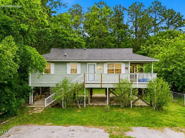 8621 Old Stage Rd, Moss Point, MS 39562
