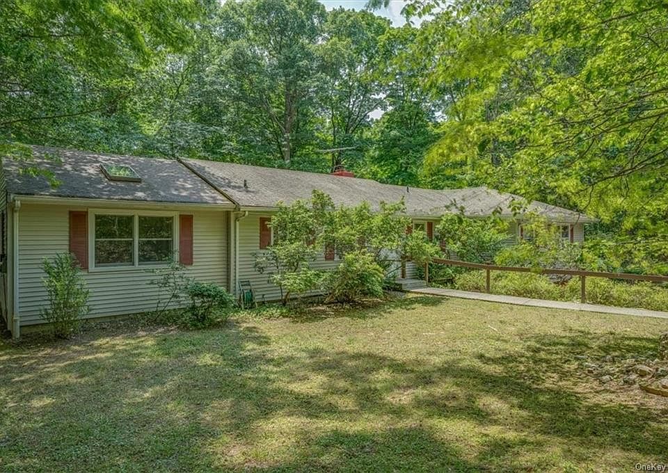 10 Laurie Ln, South Salem, NY 10590 MLS H6198501 Zillow