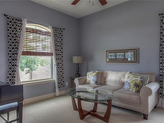 5th image of 11901 Cisco Ct