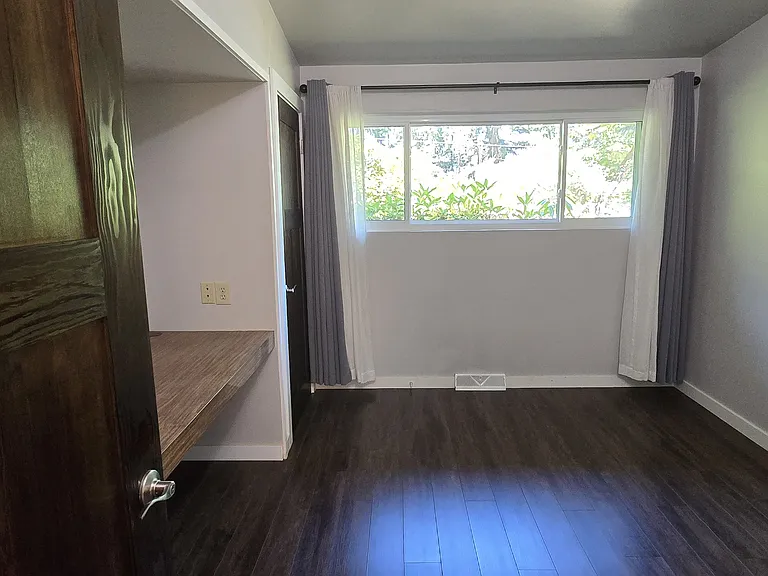 Third Bedroom / Office