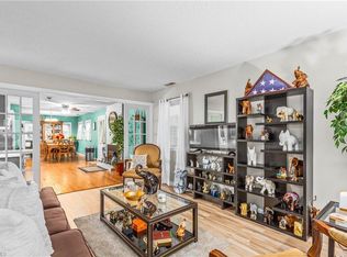 1320 Pebblebrook Rd, Winston Salem, NC 27105