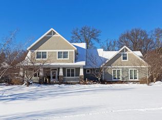 392 Cedar Ct, Hudson, WI 54016