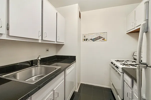 Sold by Corcoran | media 5