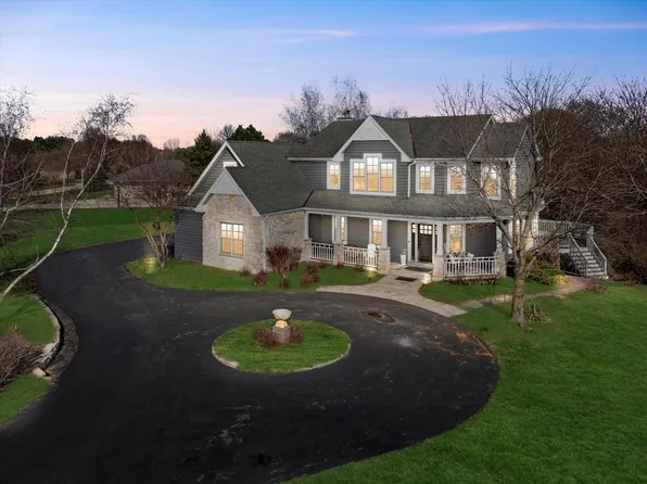 W383N6610 Deer Creek COURT, Oconomowoc, WI 53066