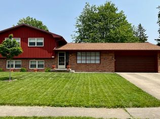 108 Riss Dr, Normal, IL 61761