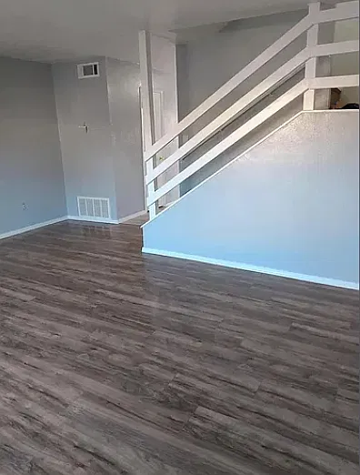 2 bed, 1.5 bath, 1200 sqft, $975 — Photo 1