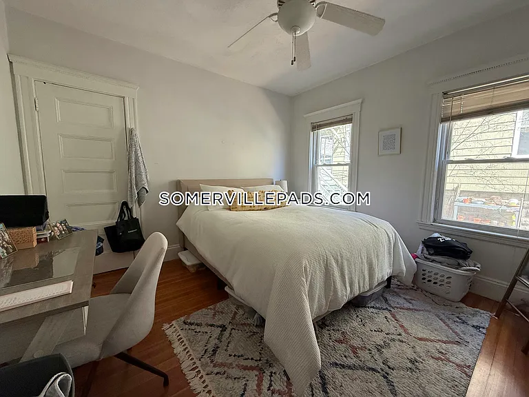 10 Dickson St — Photo 9