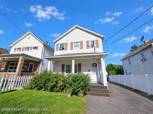 247 Belmont St FLOOR 2, Carbondale, PA 18407