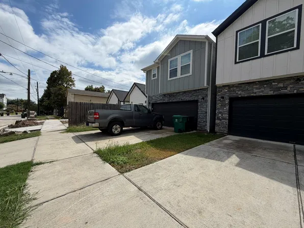 7320 Avenue J, Houston, TX 77011