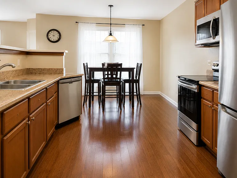 5571 Wavecrest Cir — Photo 4