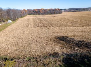 18009 Rock Grove Rd, Davis, IL 61019