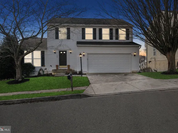 1402 Crossbow Rd, Mount Airy, MD 21771