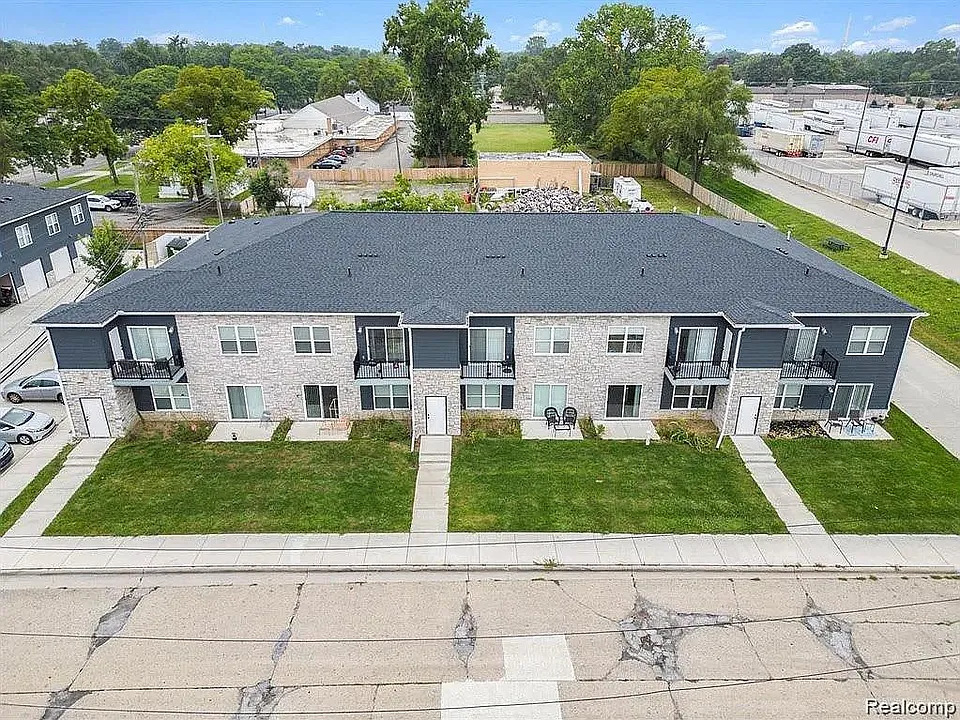 1251 E Woodward Heights Blvd #2