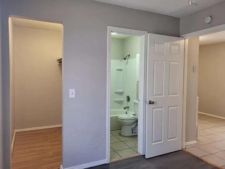 206 N Mississippi St #A — Photo 5